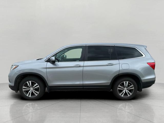 2018 Honda Pilot Vehicle Photo in Oshkosh, WI 54904