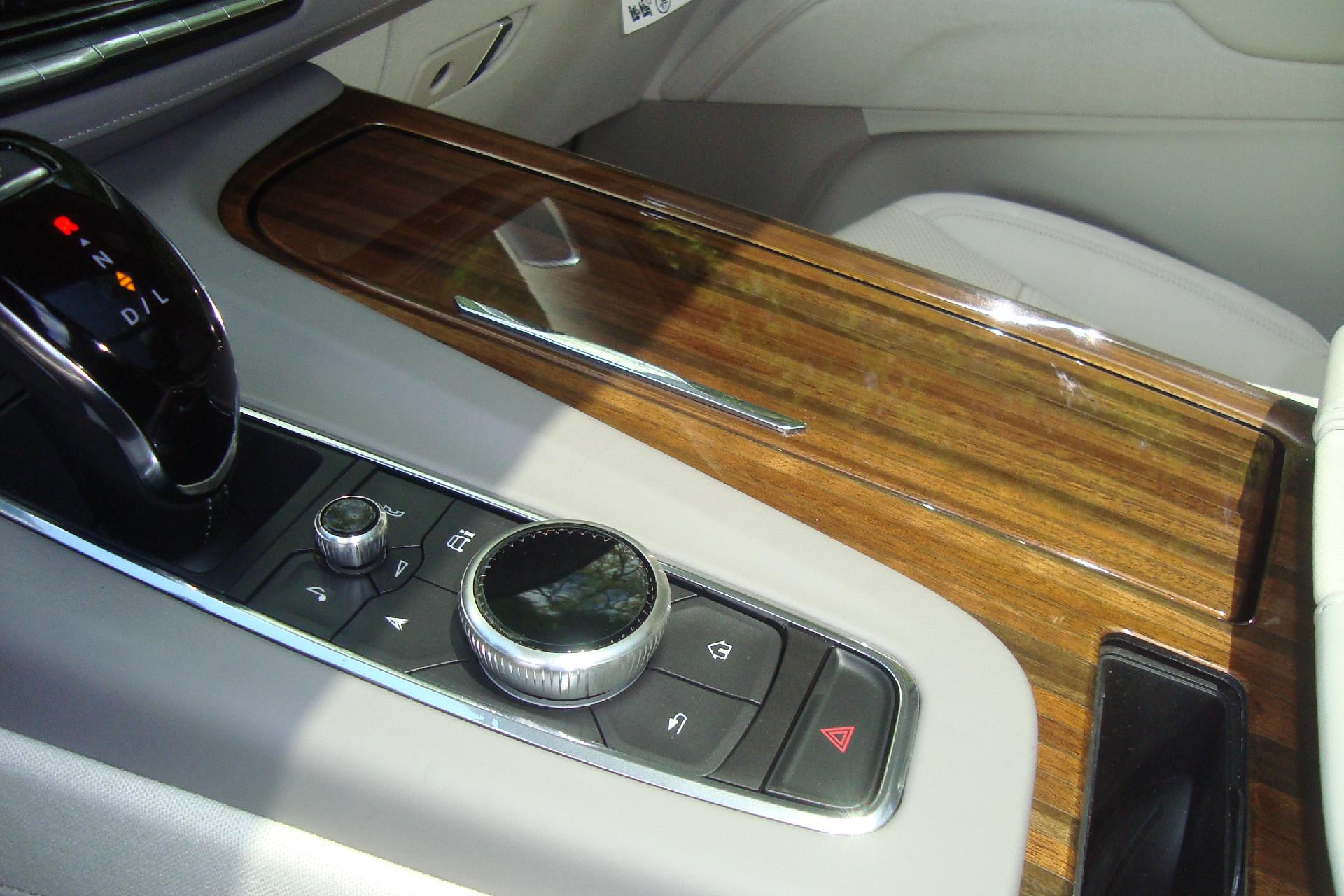 2024 Cadillac Escalade Vehicle Photo in PORTSMOUTH, NH 03801-4196