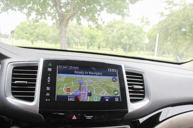 2016 Honda Pilot Vehicle Photo in HOUSTON, TX 77090