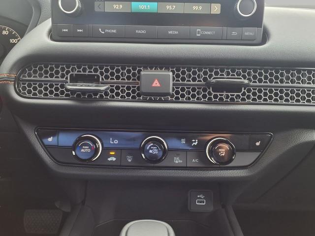 2025 Honda HR-V Vehicle Photo in Oshkosh, WI 54904