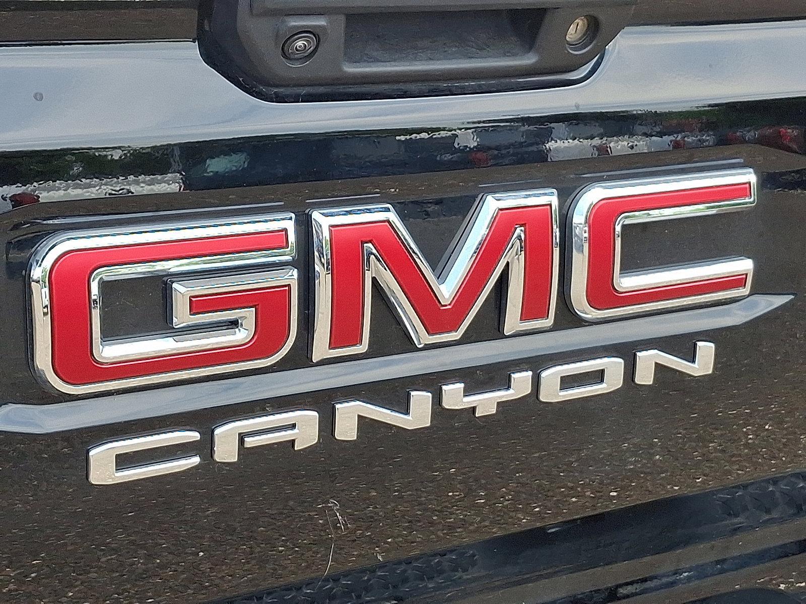 2024 GMC Canyon Vehicle Photo in Trevose, PA 19053