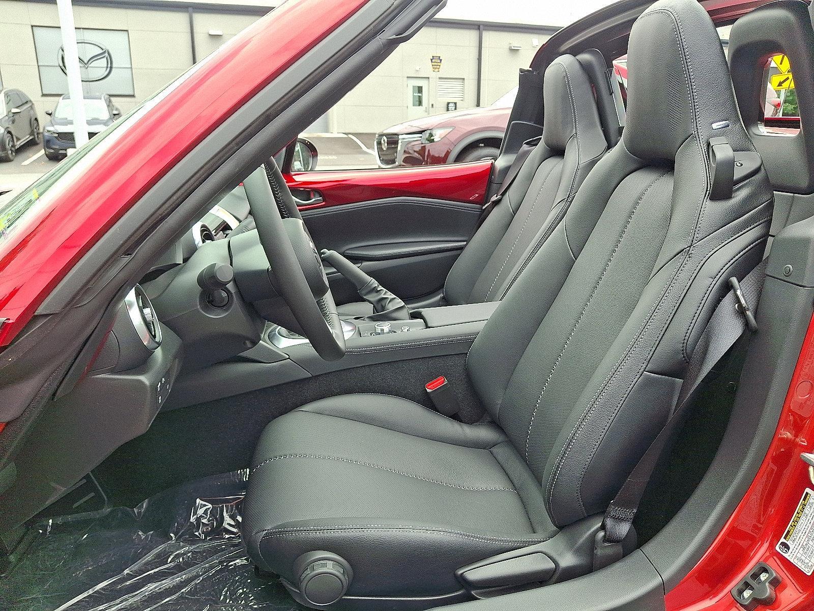 2025 Mazda MX-5 Miata RF Vehicle Photo in Harrisburg, PA 17111