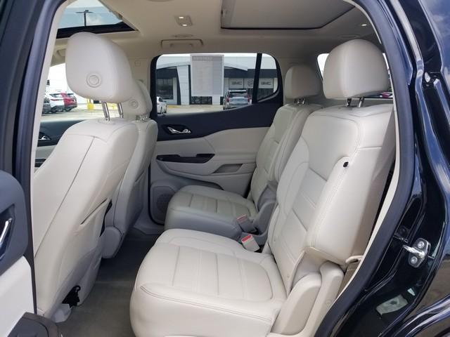 2023 GMC Acadia Vehicle Photo in ELYRIA, OH 44035-6349