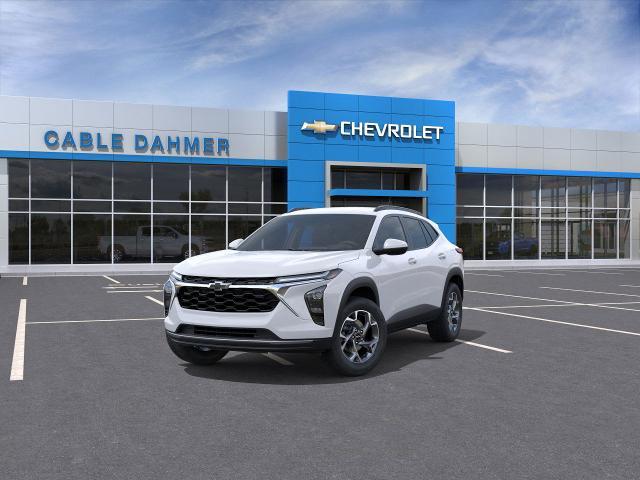 2025 Chevrolet Trax Vehicle Photo in TOPEKA, KS 66609-0000