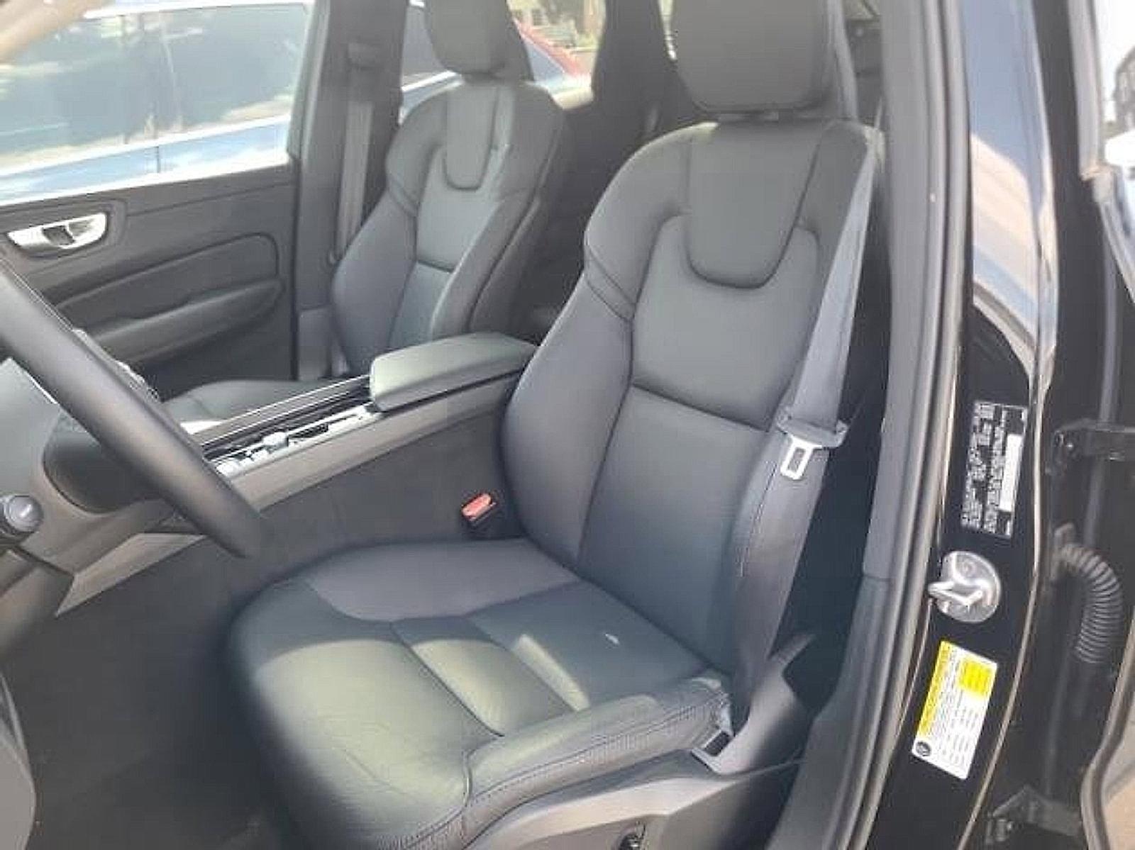 2023 Volvo XC60 Vehicle Photo in Trevose, PA 19053