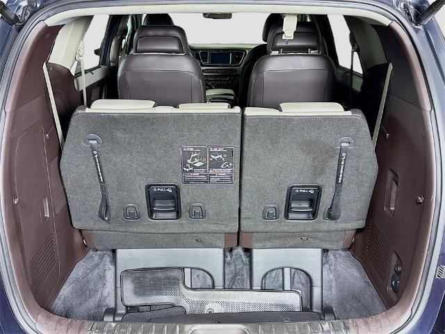 2016 Kia Sedona Vehicle Photo in PUYALLUP, WA 98371-4149