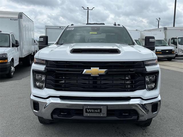 2024 Chevrolet Silverado 3500 HD Vehicle Photo in ALCOA, TN 37701-3235