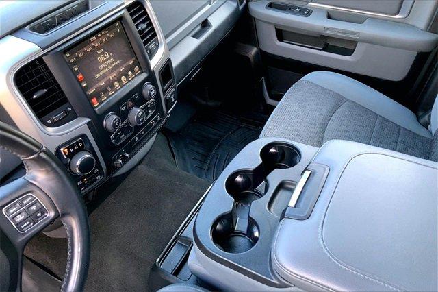 2017 Ram 1500 Vehicle Photo in KANSAS CITY, MO 64114-4502