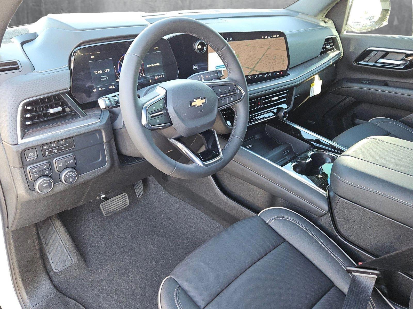 2025 Chevrolet Suburban Vehicle Photo in GILBERT, AZ 85297-0446