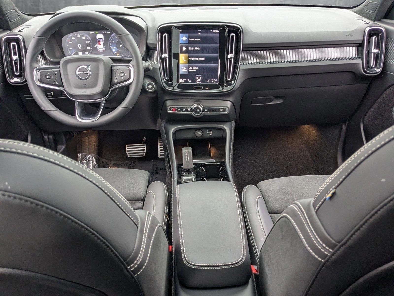 2022 Volvo XC40 Vehicle Photo in Coconut Creek, FL 33073