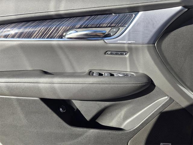 2025 Cadillac XT6 Vehicle Photo in Oklahoma City, OK 73114
