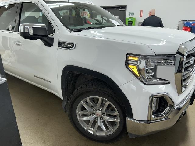 Used 2021 GMC Sierra 1500 SLT with VIN 3GTU9DED3MG446591 for sale in Mankato, Minnesota