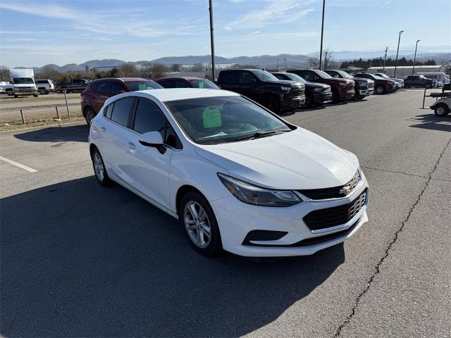 2017 Chevrolet Cruze Vehicle Photo in ALCOA, TN 37701-3235