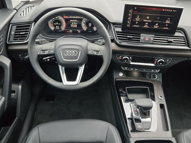 2025 Audi Q5 Vehicle Photo in SUGAR LAND, TX 77478