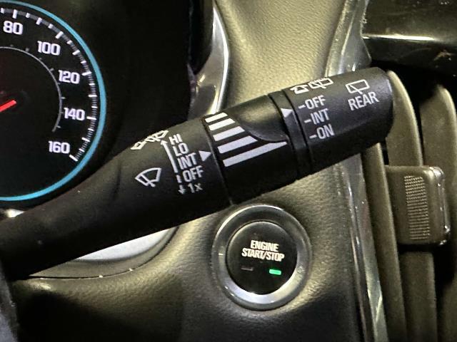 2021 Chevrolet Traverse Vehicle Photo in Roslyn, NY 11576
