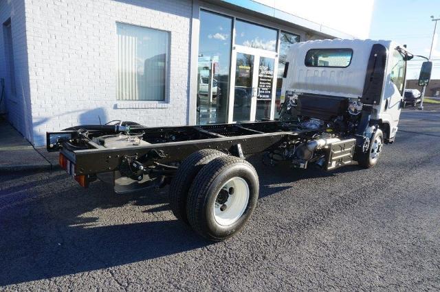 2025 Chevrolet 4500 HD LCF Diesel Vehicle Photo in FAIRMONT, WV 26554-2318