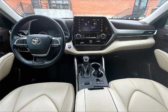 2022 Toyota Highlander Vehicle Photo in Houston, TX 77007