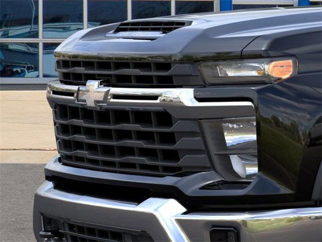 2024 Chevrolet Silverado 2500 HD Vehicle Photo in ENGLEWOOD, CO 80113-6708