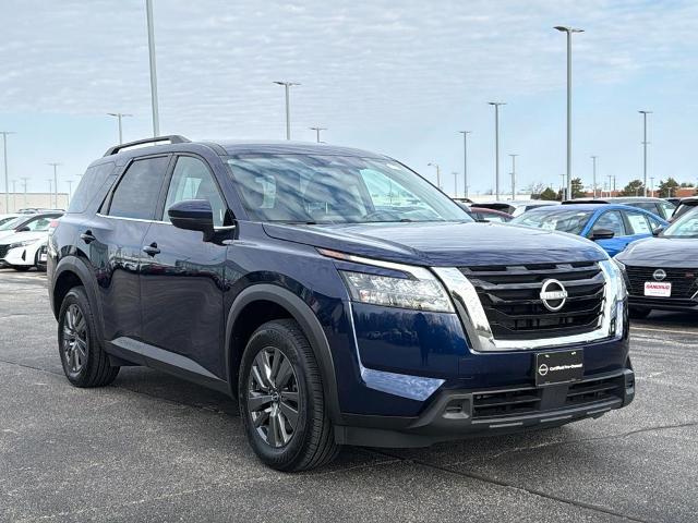 Certified 2024 Nissan Pathfinder SV with VIN 5N1DR3BC8RC296215 for sale in Green Bay, WI