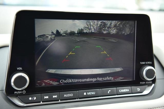 2024 Nissan Rogue Vehicle Photo in Ballwin, MO 63011