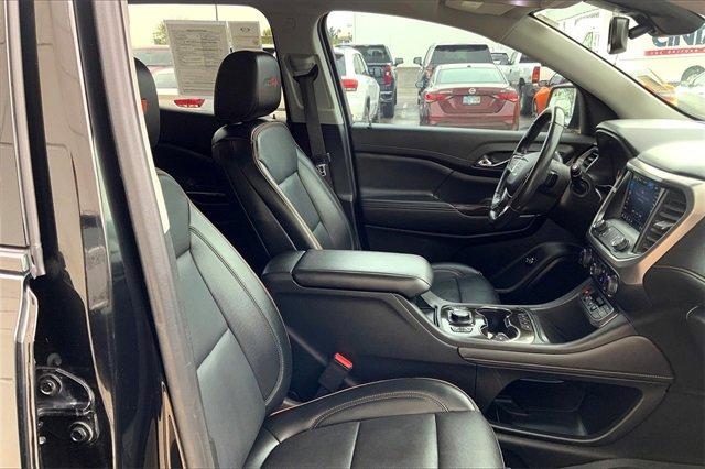 2021 GMC Acadia Vehicle Photo in TOPEKA, KS 66609-0000