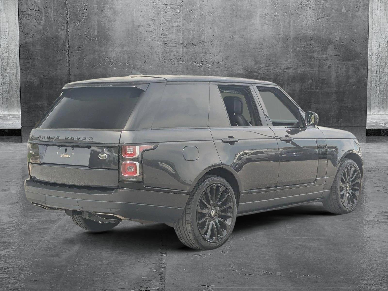 2019 Land Rover Range Rover Vehicle Photo in Cockeysville, MD 21030