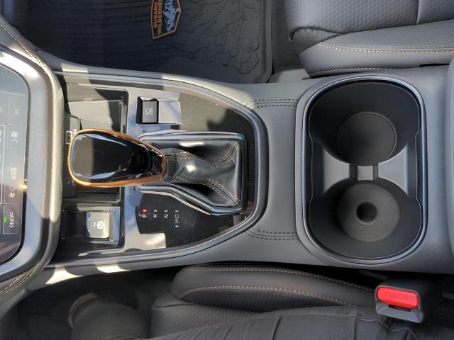 2025 Subaru Outback Vehicle Photo in Green Bay, WI 54304