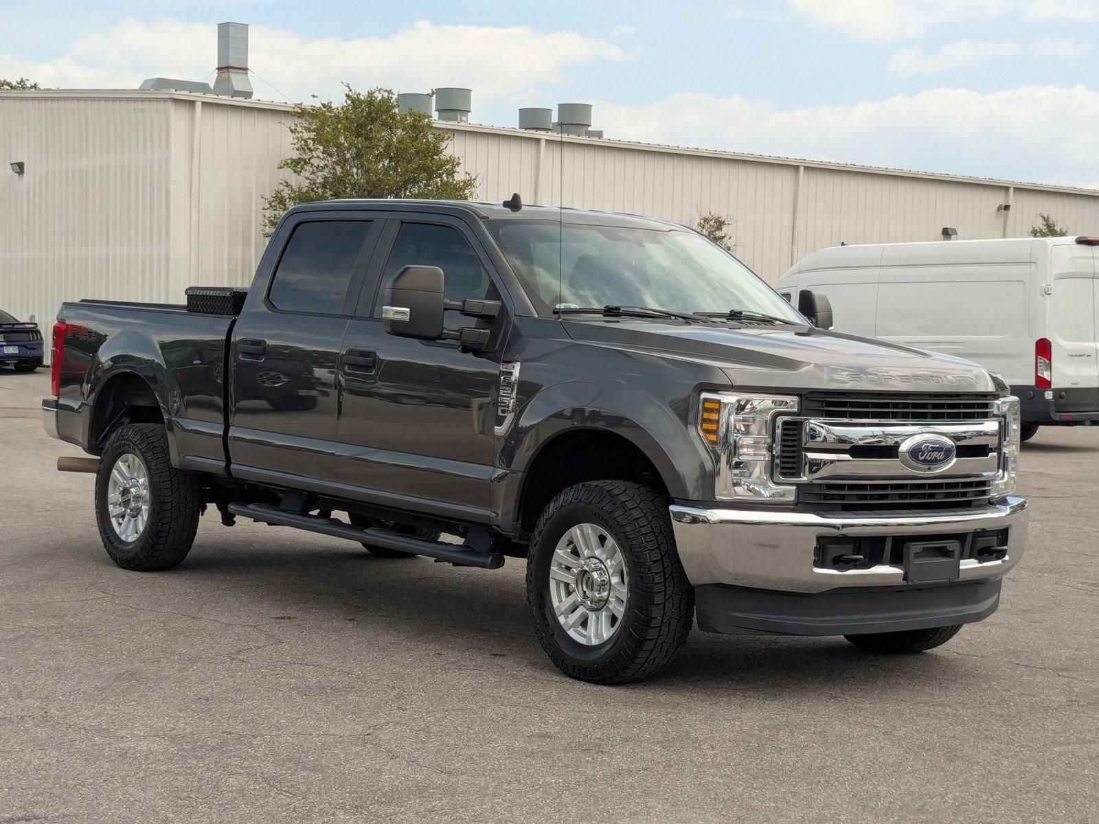 2019 Ford Super Duty F-250 SRW Vehicle Photo in St. Petersburg, FL 33713