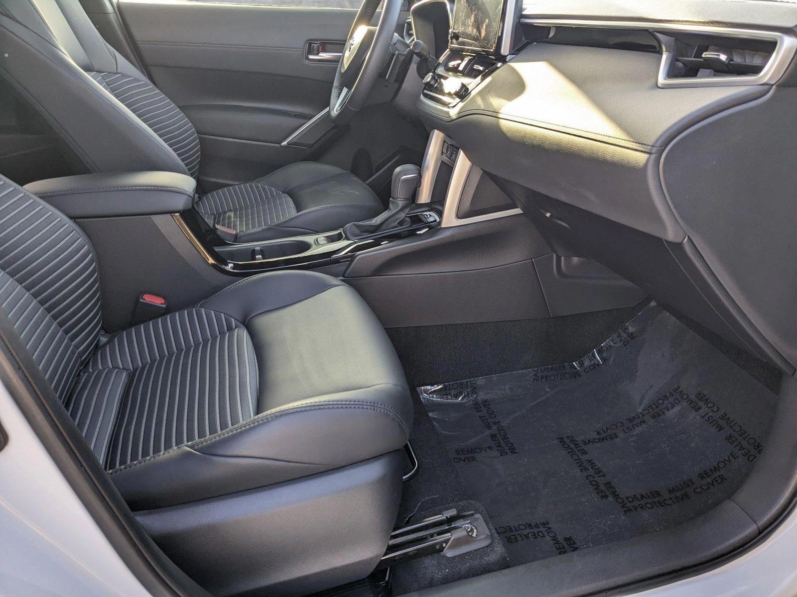 2024 Toyota Corolla Cross Vehicle Photo in Davie, FL 33331