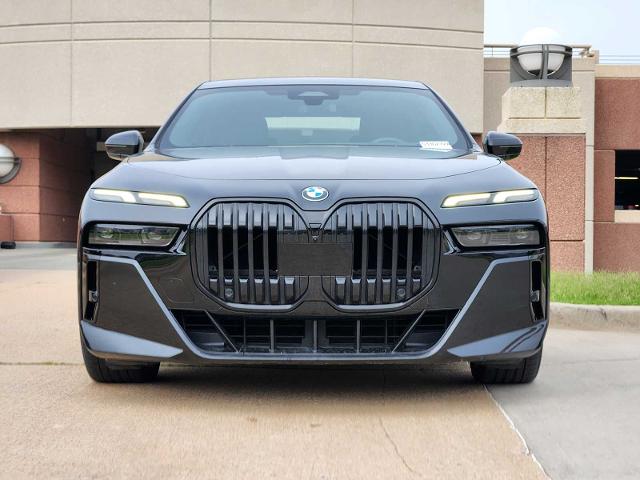 2023 BMW 760i xDrive Vehicle Photo in PLANO, TX 75024