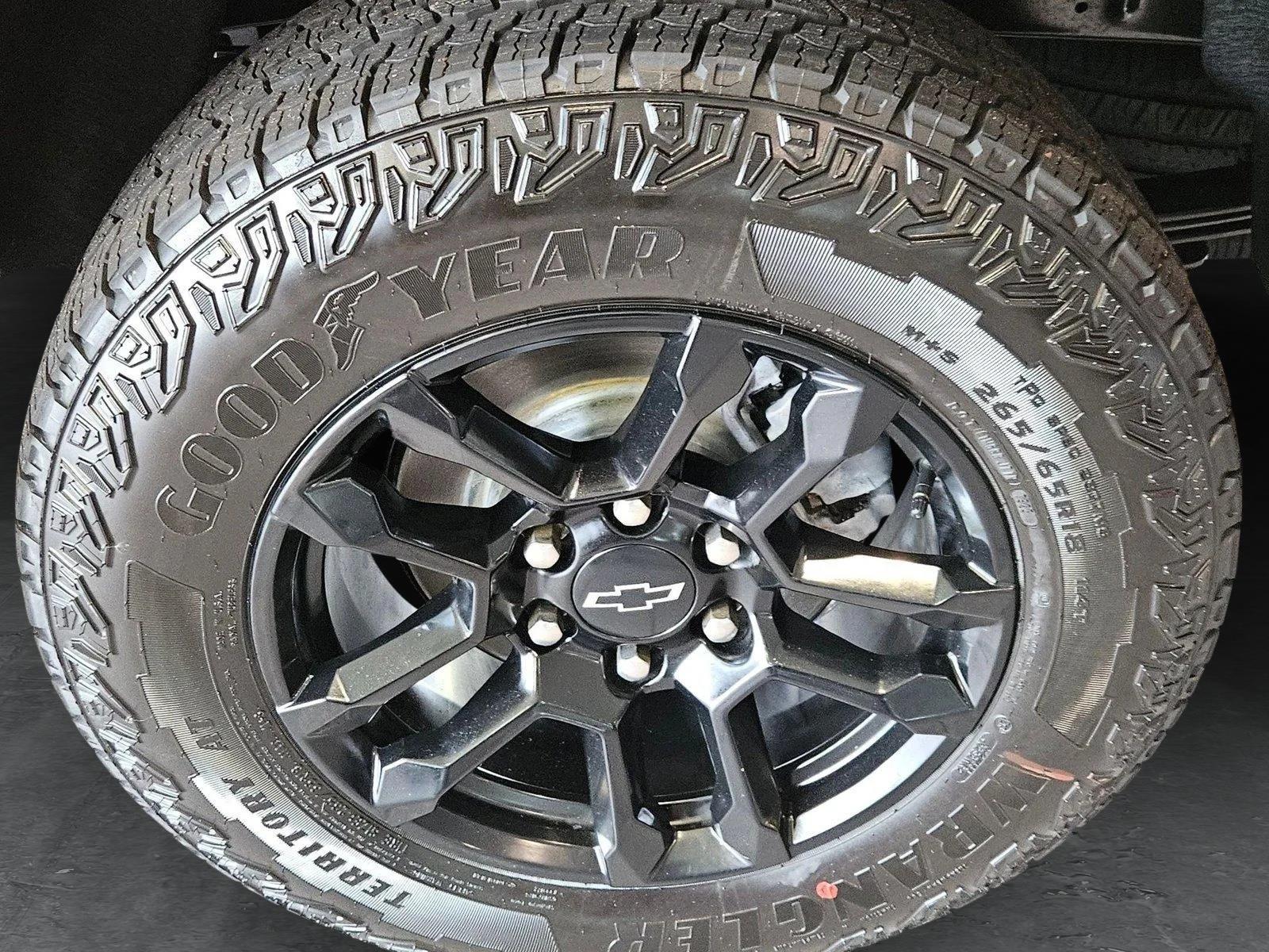 2025 Chevrolet Colorado Vehicle Photo in GREENACRES, FL 33463-3207