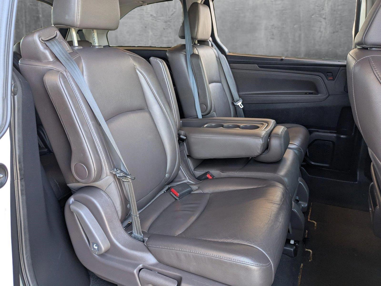 2019 Honda Odyssey Vehicle Photo in Valencia, CA 91355