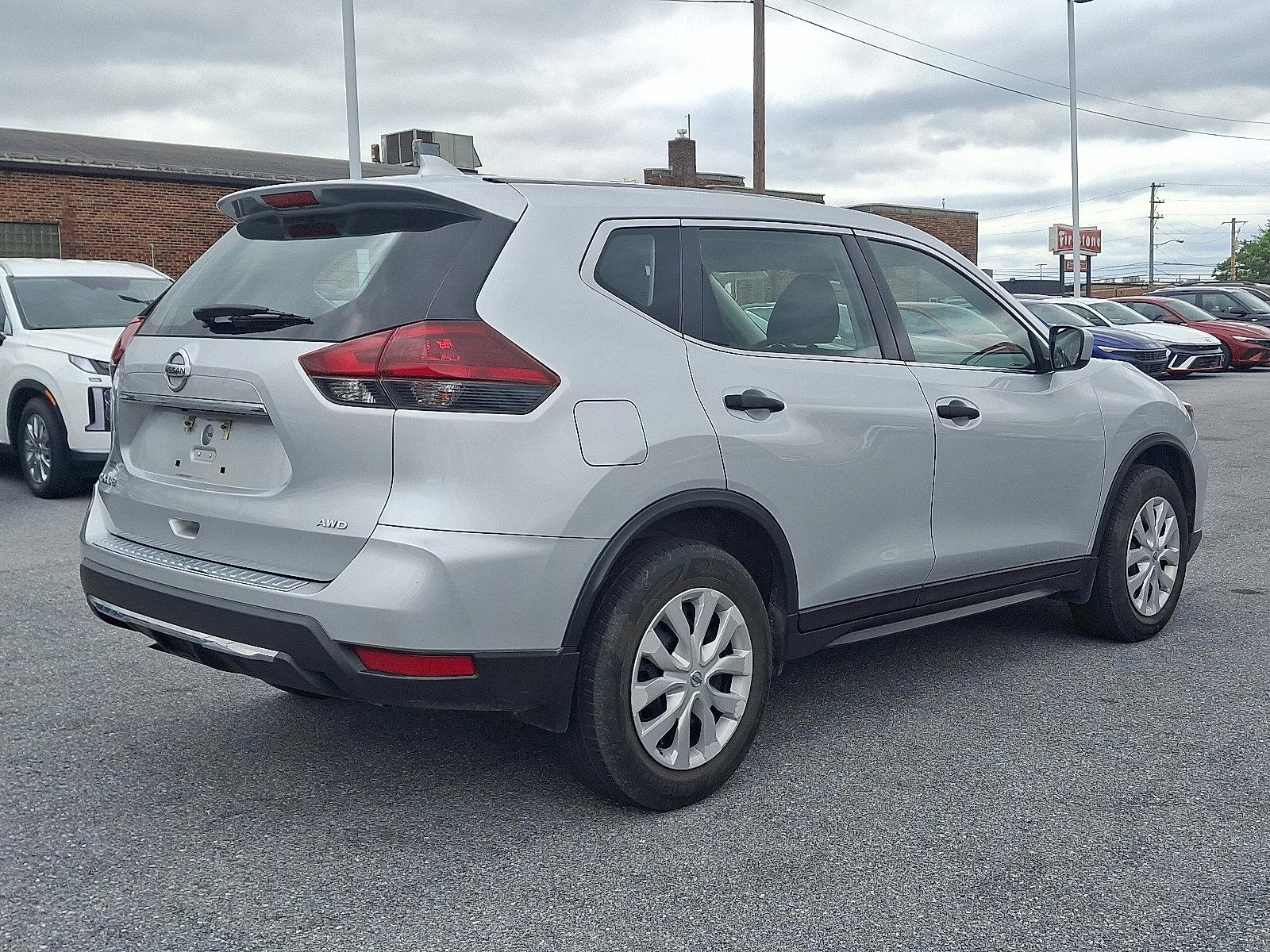 2018 Nissan Rogue Vehicle Photo in Harrisburg, PA 17111
