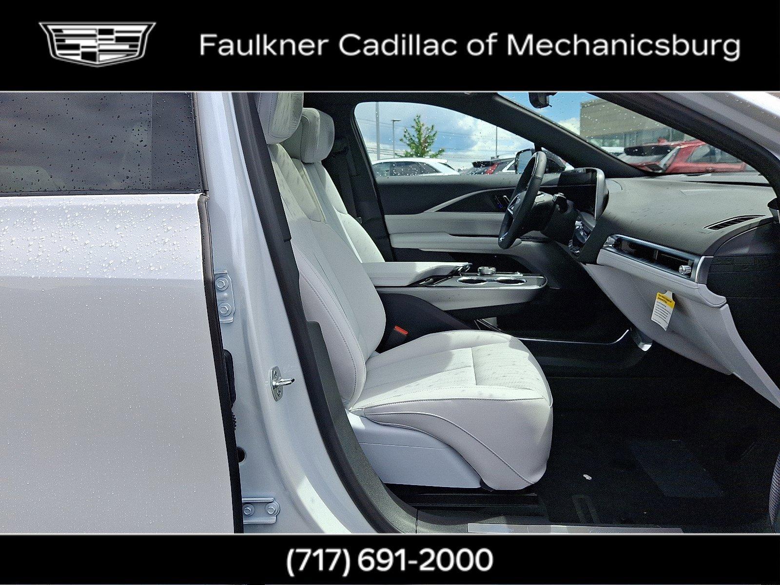 2025 Cadillac LYRIQ Vehicle Photo in MECHANICSBURG, PA 17050-1707