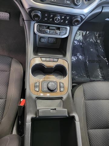 2023 GMC Acadia Vehicle Photo in GREEN BAY, WI 54303-3330