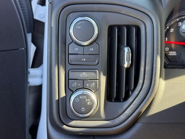 2025 GMC Sierra 3500 HD Vehicle Photo in COLUMBIA, MO 65203-3903