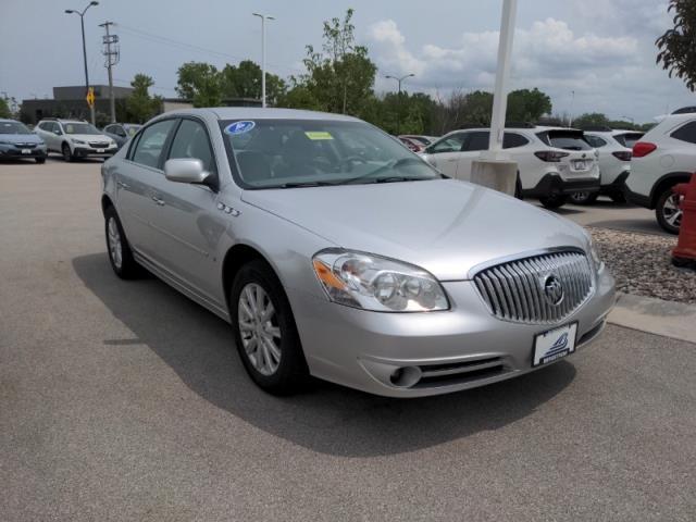 2010 Buick Lucerne Vehicle Photo in Green Bay, WI 54304