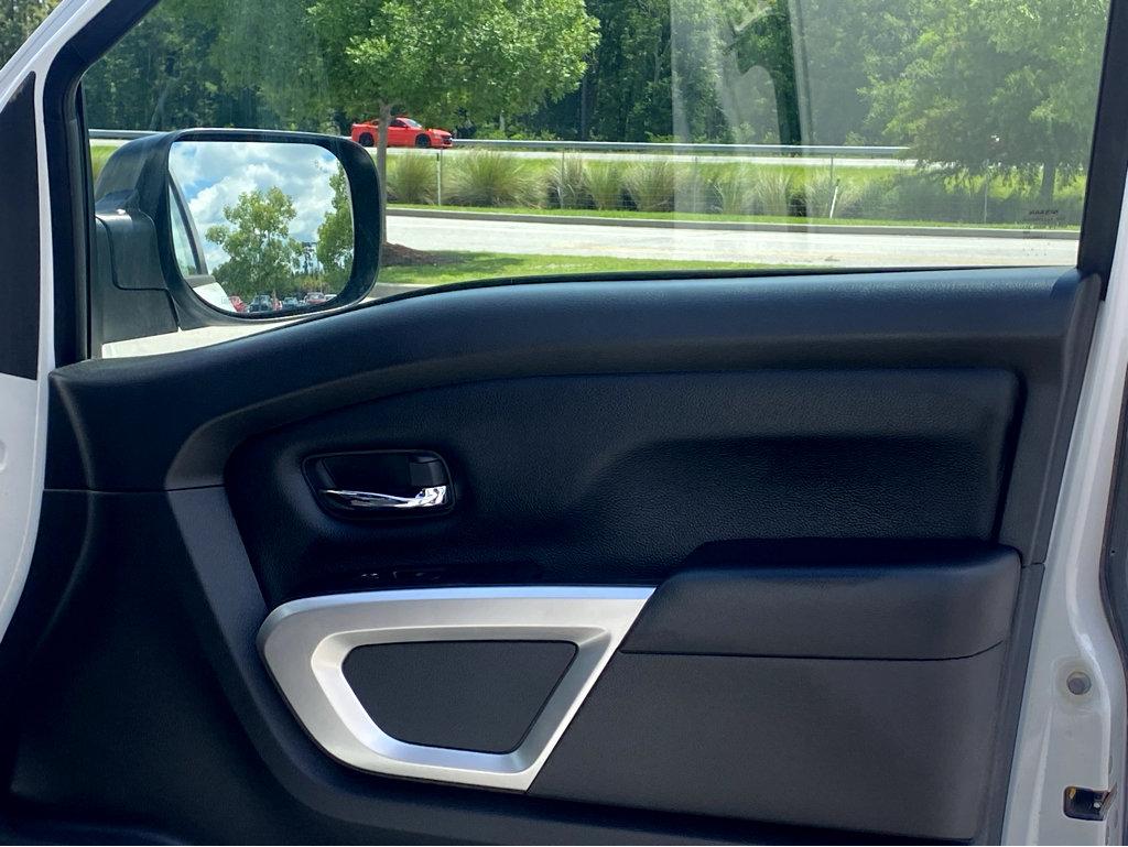2022 Nissan Titan Vehicle Photo in POOLER, GA 31322-3252