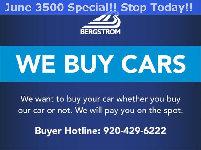 2023 Chrysler Pacifica Vehicle Photo in GREEN BAY, WI 54304-5303