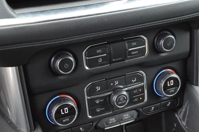 2022 Chevrolet Suburban Vehicle Photo in Houston, TX 77090