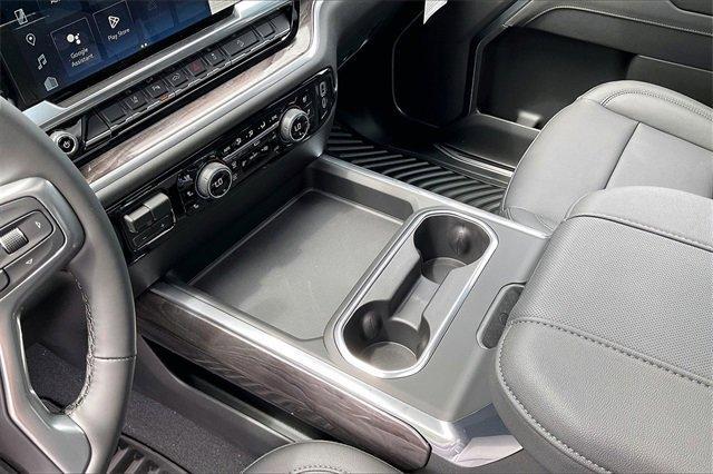 2025 Chevrolet Silverado 2500 HD Vehicle Photo in INDEPENDENCE, MO 64055-1314