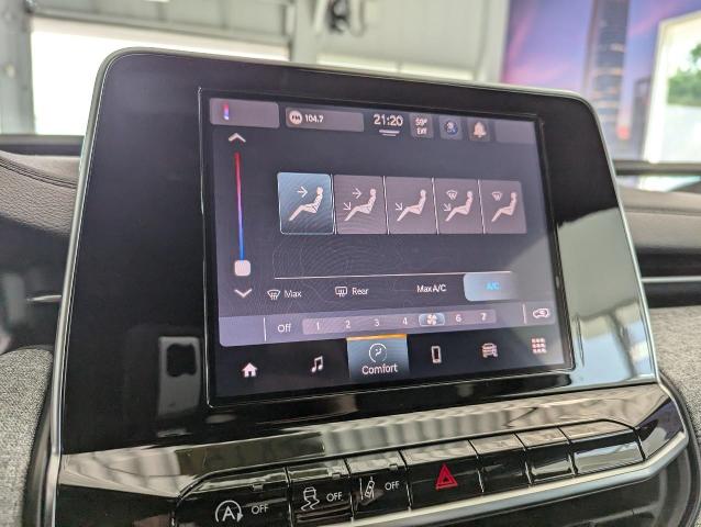 2025 Jeep Compass Vehicle Photo in Oshkosh, WI 54901
