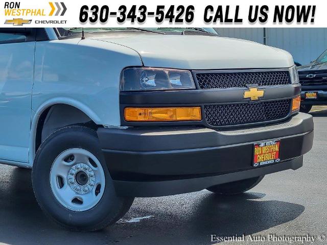2025 Chevrolet Express Cargo 2500 Vehicle Photo in AURORA, IL 60503-9326