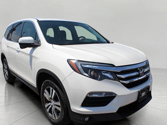 2018 Honda Pilot Vehicle Photo in Green Bay, WI 54304