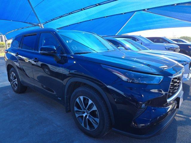 2022 Toyota Highlander Vehicle Photo in Decatur, TX 76234
