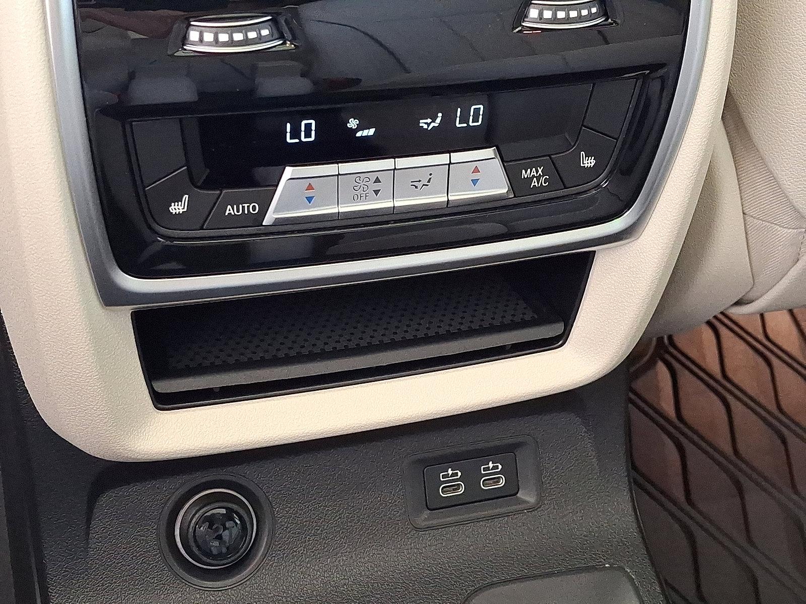 2025 BMW X7 xDrive40i Vehicle Photo in Lancaster, PA 17601