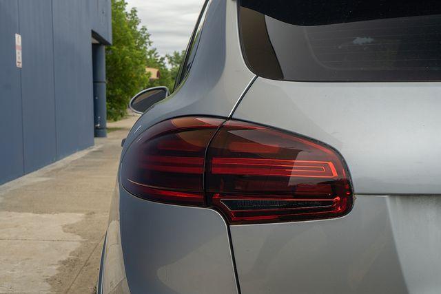 2018 Porsche Cayenne Vehicle Photo in DANBURY, CT 06810-5034