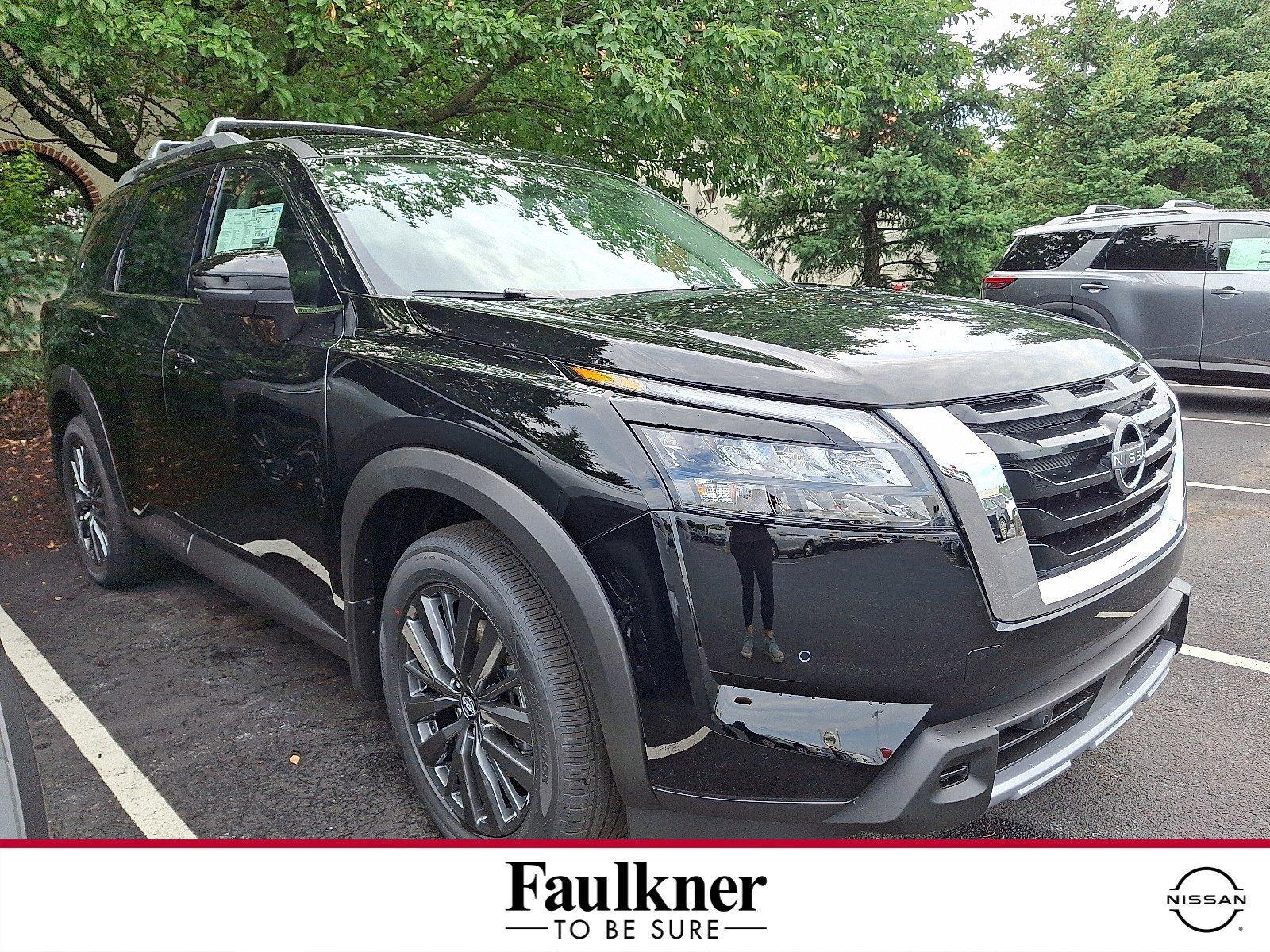 2025 Nissan Pathfinder Vehicle Photo in Harrisburg, PA 17111-1033
