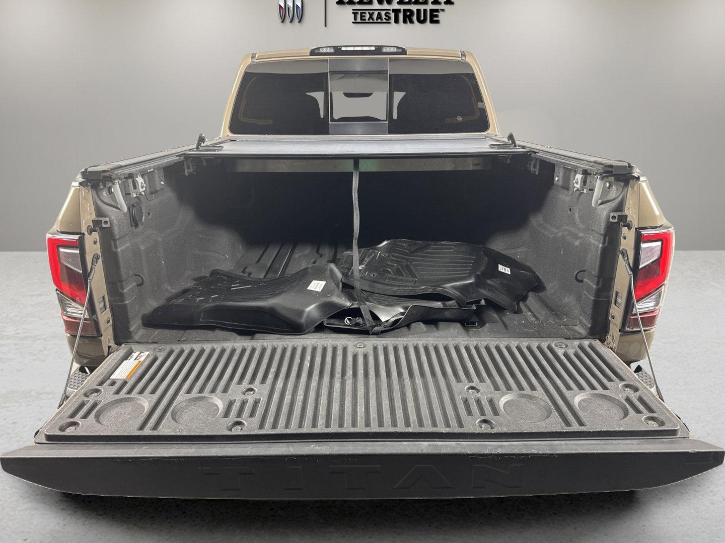 2021 Nissan Titan Vehicle Photo in GEORGETOWN, TX 78626-7508