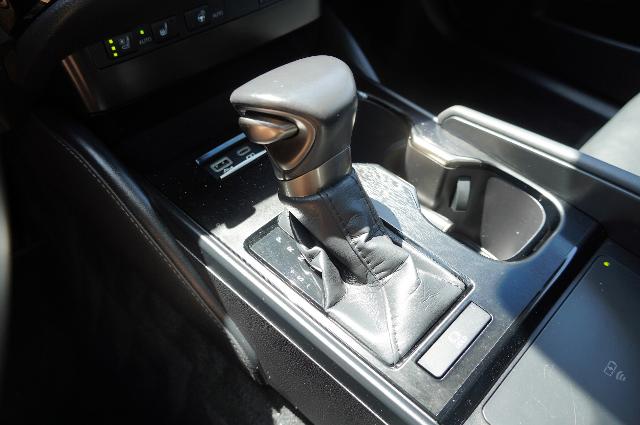 2023 Lexus ES 350 Vehicle Photo in Riverdale, UT 84405